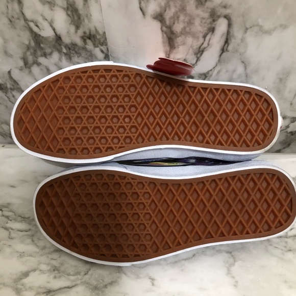 Vans New w/tag Slip On Sneakers - Picture 5 of 8